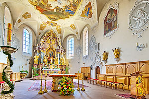 Altarraum der Pfarr- und Wallfahrtskirche Mariä Himmelfahrt in St. Märgen
